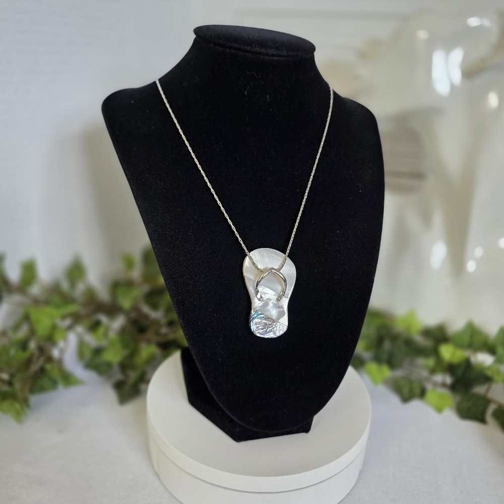 Beach Fashion Silver Mother of Pearl Abalone Flip Flop Pendant Necklace